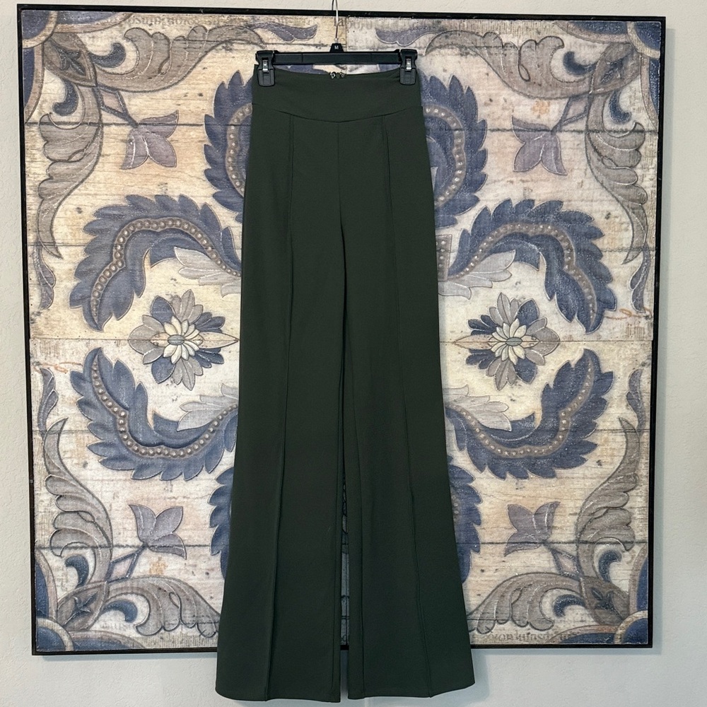 Chic Valentine Olive Wide Leg Women's Pants